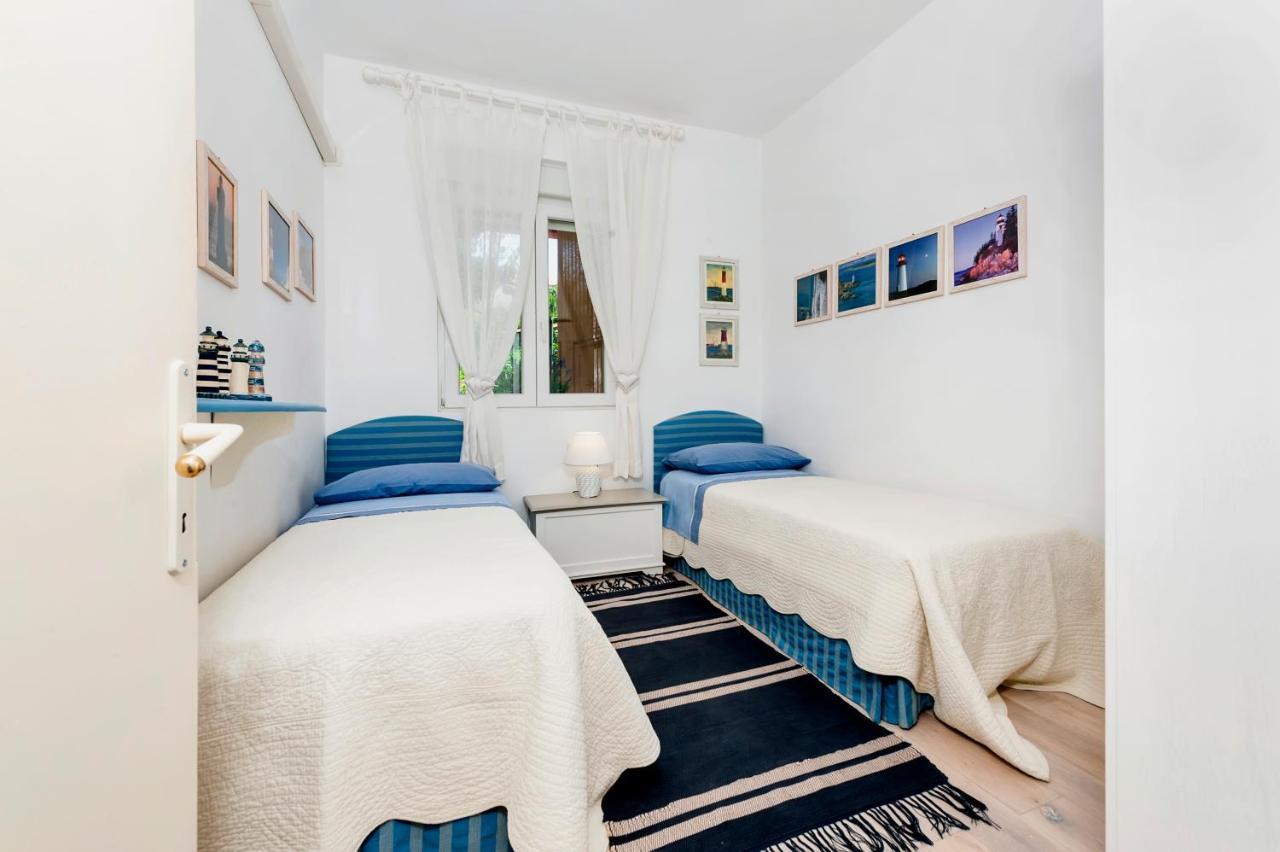 Apartment Bassano 罗维尼 外观 照片